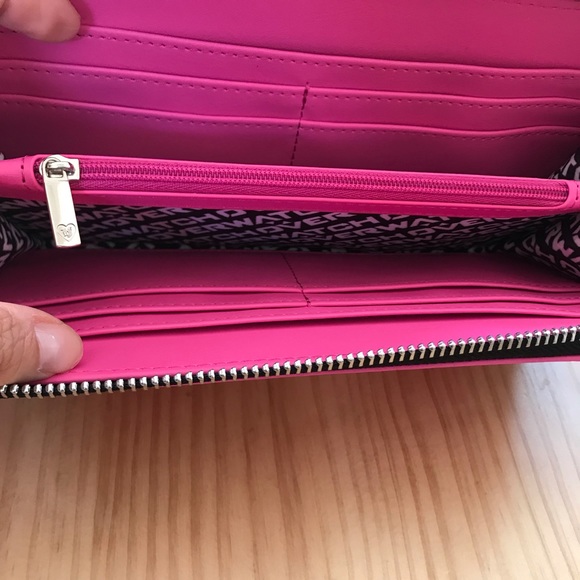 loungefly dva wallet